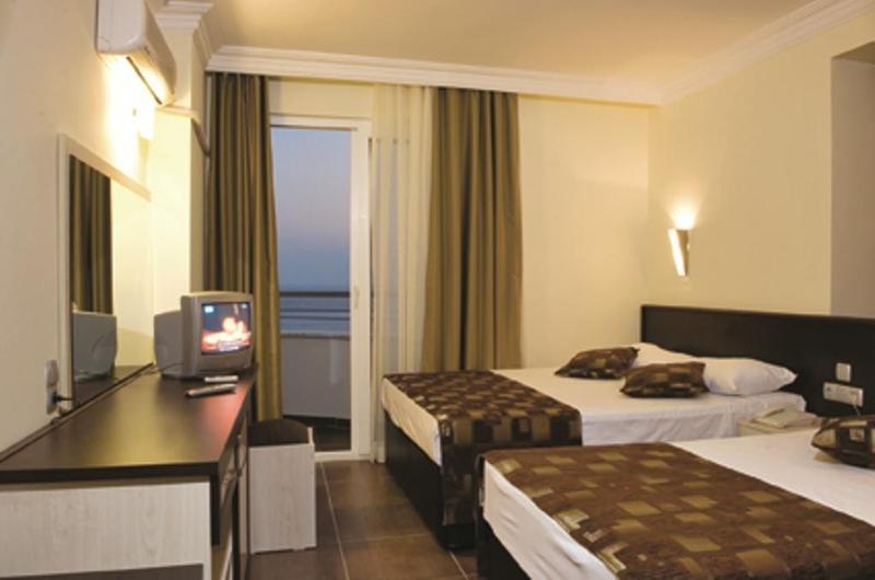אלאניה Kemalhan Beach Hotel מראה חיצוני תמונה