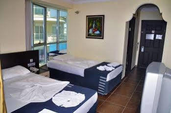 אלאניה Kemalhan Beach Hotel מראה חיצוני תמונה