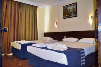 אלאניה Kemalhan Beach Hotel מראה חיצוני תמונה