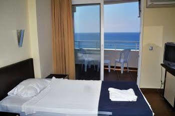אלאניה Kemalhan Beach Hotel מראה חיצוני תמונה